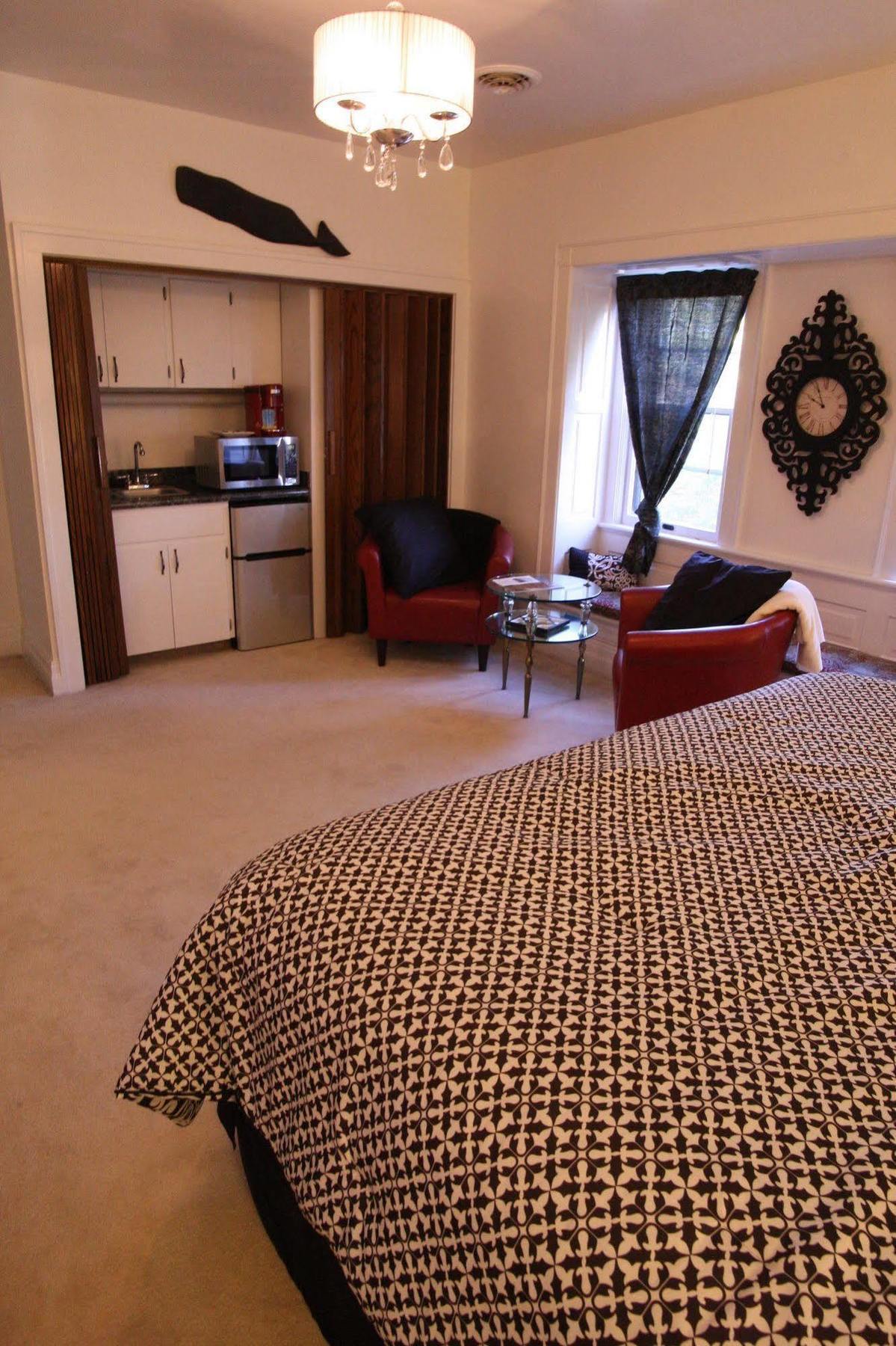 Christmas House Bed & Breakfast Racine Zewnętrze zdjęcie